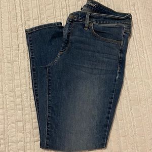 Universal Thread Medium wash Skinny jeans